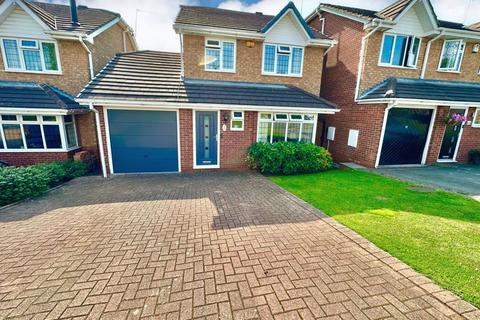 3 bedroom detached house for sale, Snowberry Drive, Brierley Hill DY5