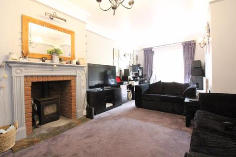 3 bedroom semi-detached house for sale, Standhills Road, Kingswinford DY6