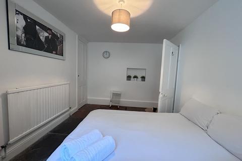 1 bedroom flat to rent, Clifton, Bristol BS8