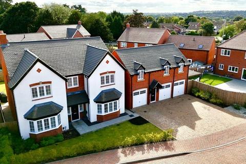 6 bedroom detached house for sale, Constable Close, Stafford ST17