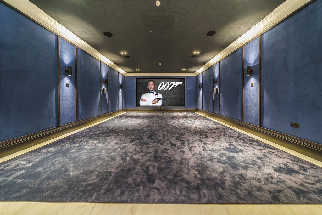 Media/Games Room