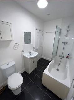 1 bedroom flat to rent, Ashburnham Road, Bedford