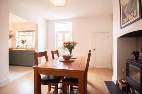 4 bedroom terraced house for sale, Halkyn Road, Hoole, Chester