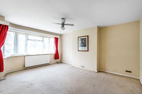 2 bedroom maisonette for sale, Swan Mill Gardens, Pixham, Dorking, Surrey, RH4