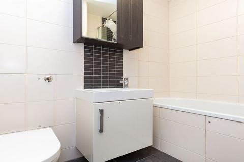 1 bedroom flat to rent, NW1