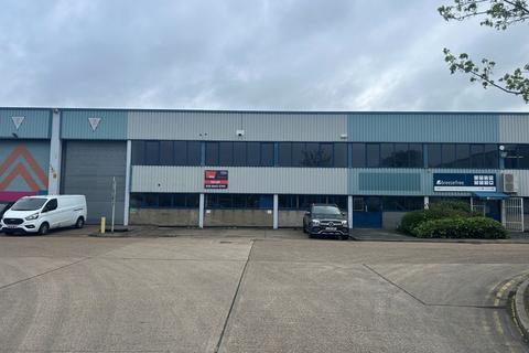 Industrial park to rent, Streatham Road, Mitcham CR4