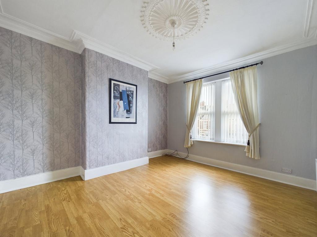 Old Durham Road, Gateshead, NE8 5 bed for sale £95,000