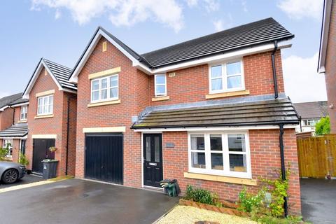 4 bedroom detached house for sale, Maindiff Drive, Abergavenny NP7