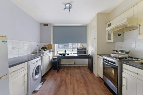 2 bedroom apartment for sale, Morden House, Surrey SM4