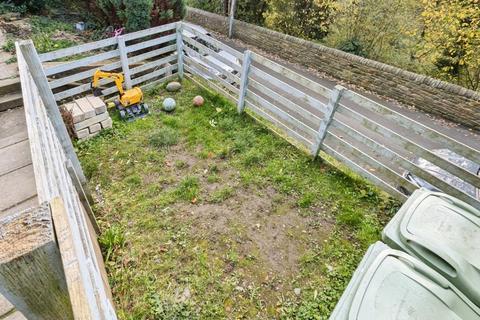 3 bedroom terraced house for sale, Staups Lane, West Yorkshire HX3