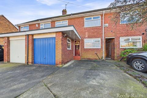 3 bedroom terraced house for sale, Burlington Road, East Yorkshire HU8