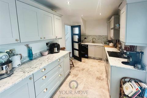 45 Bracondale Road, London, SE2 9HR