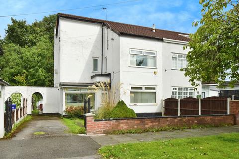 3 bedroom semi-detached house for sale, Spinney Road, Greater Manchester M23