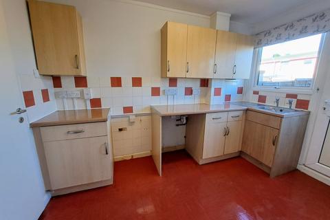 2 bedroom end of terrace house to rent, Bicknor Road, Kent ME15