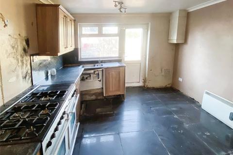 3 bedroom terraced house for sale, Cedar Road, Warwickshire CV10