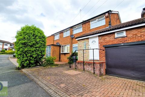 3 bedroom semi-detached house to rent, Elm Grove, Bromsgrove B61