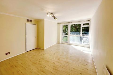 2 bedroom flat to rent, 8 Eaton Road, Surrey SM2