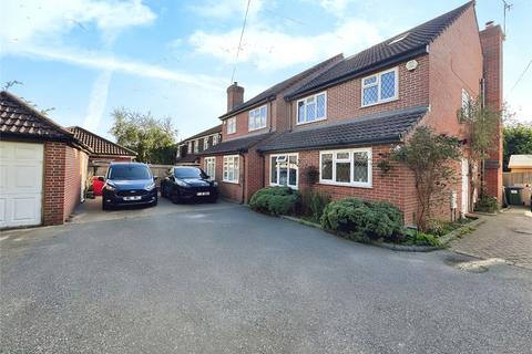 4 bedroom semi-detached house to rent, Station Road, Sevenoaks TN13