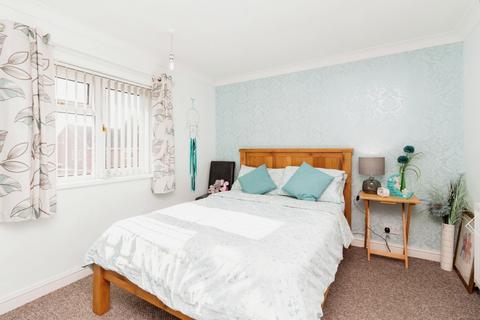 3 bedroom semi-detached house for sale, North Road, Telford TF1