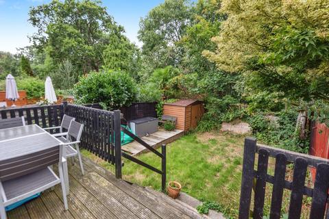 3 bedroom end of terrace house for sale, Fulwell Park Avenue, Twickenham TW2