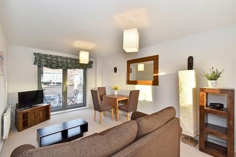 1 bedroom flat to rent, Bagleys Lane, Fulham, SW6