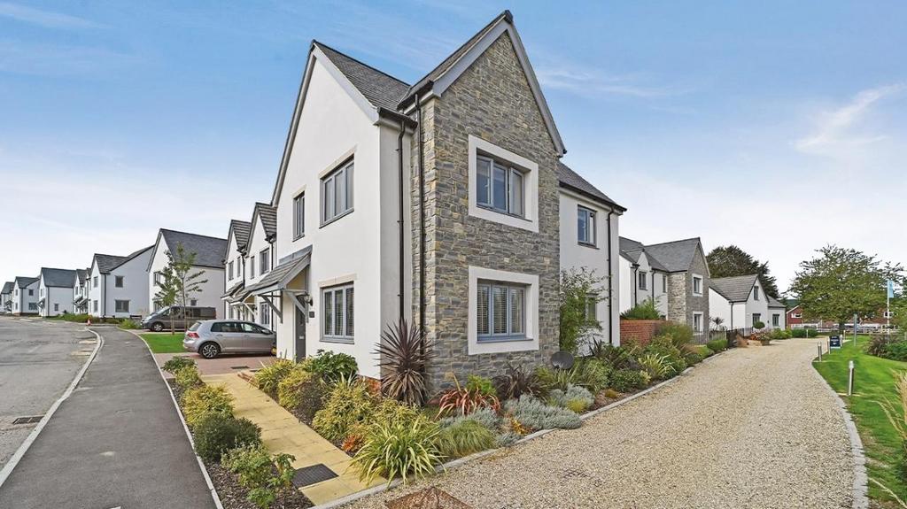 121, Pinewood V2 at Snowdon Grange... 3 bed detached house for sale £
