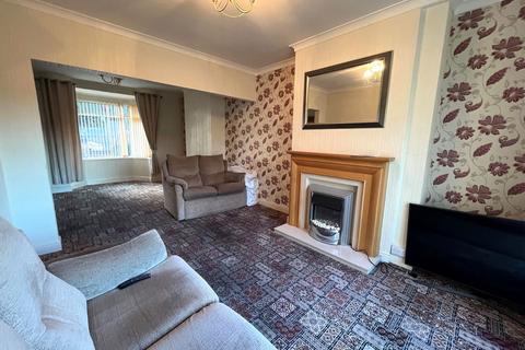 3 bedroom semi-detached house for sale, Bleakhouse Road, Oldbury B68