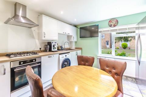 2 bedroom end of terrace house for sale, Teversham Drift, Cambridge, CB1