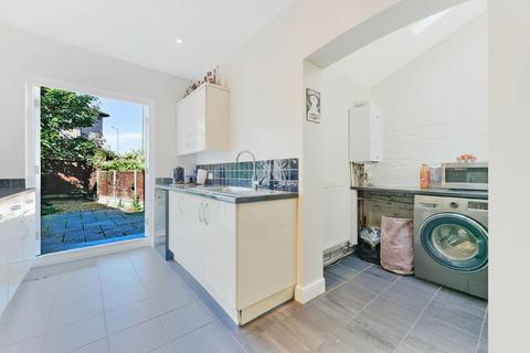 4 bedroom terraced house for sale, Thorkhill Road, Thames Ditton KT7