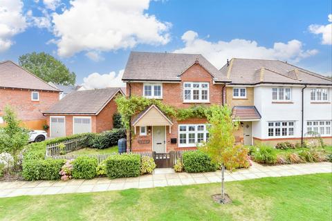 4 bedroom detached house for sale, Linnitt Lane, Ryarsh, West Malling, Kent