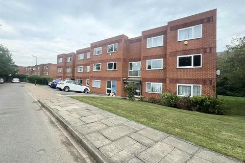 2 bedroom property to rent, Elliott Close, Wembley Park