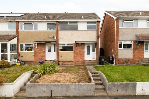 3 bedroom end of terrace house for sale, Petersway Gardens, St George