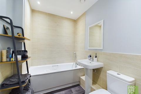 Flat 16, 1 Elvian Close, Reading, RG30 3FN