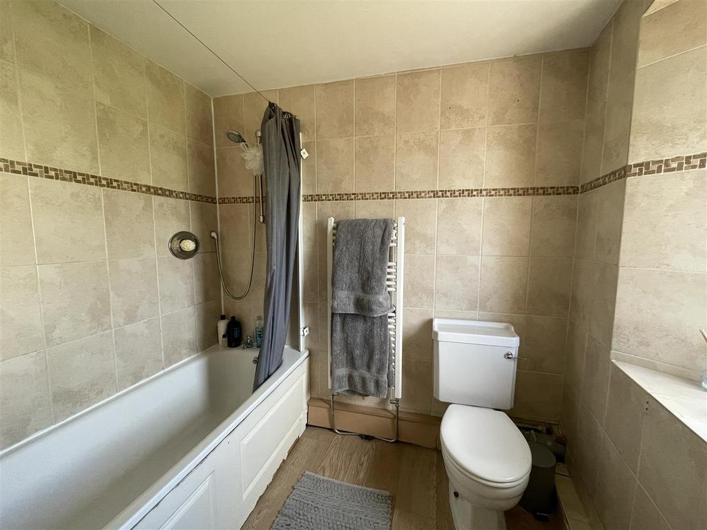 Turnpike, Milverton TA4 2 bed end of terrace house to rent £1,050 pcm (£242 pw)