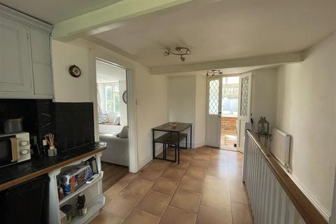 2 bedroom end of terrace house to rent, Turnpike, Milverton TA4