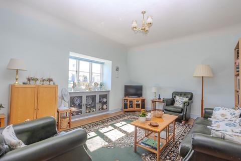 2 bedroom flat for sale, Clifton Crescent, Folkestone, CT20