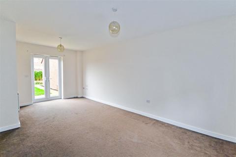 4 bedroom detached house to rent, Towgood Close, Helpston, Peterborough