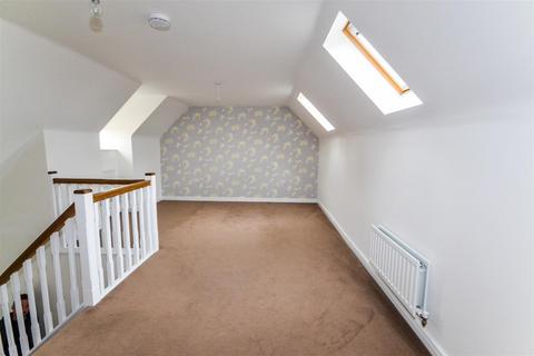 4 bedroom detached house to rent, Towgood Close, Helpston, Peterborough