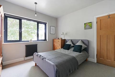 4 Milldale Road, Sheffield, S17 4HR