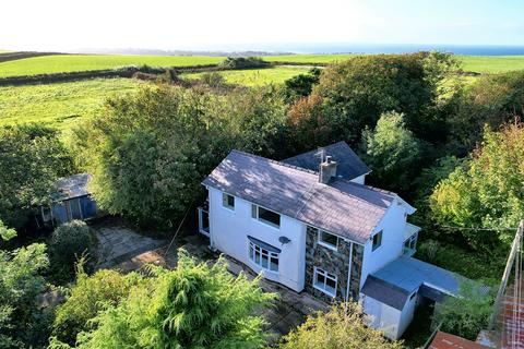 3 bedroom property with land for sale, Cil Llidiart, Dinas - 5.45ac