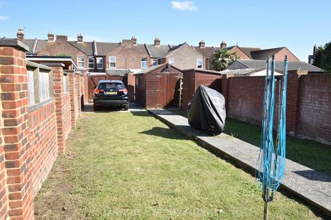 3 bedroom terraced house for sale, St Andrews Road, Gosport