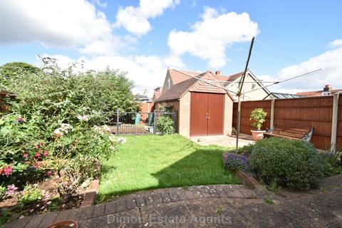 1 bedroom semi-detached bungalow for sale, Southcroft Road, Gosport