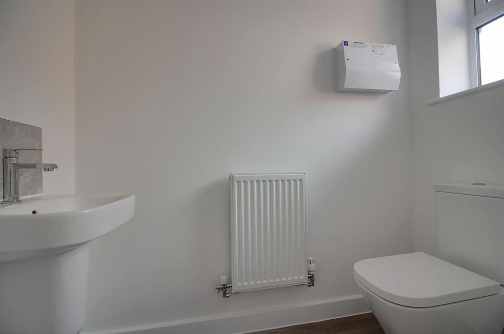 AD0305 Cloakroom.jpg