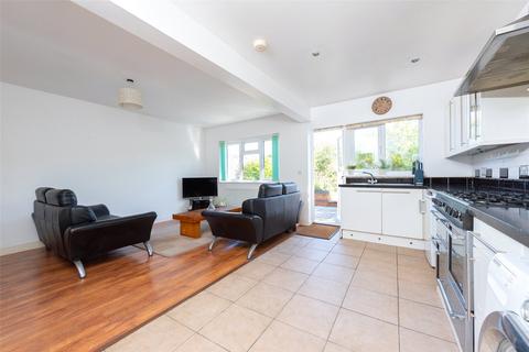 3 bedroom bungalow for sale, Oxenden Road, Farnham GU10