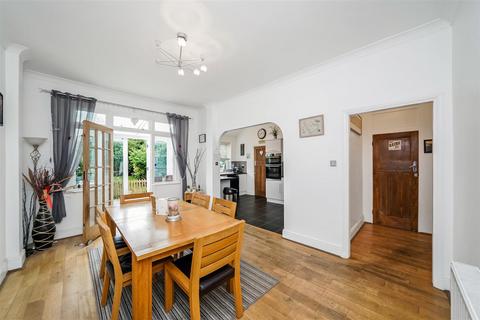 4 bedroom semi-detached house for sale, Elmfield Road, London E4