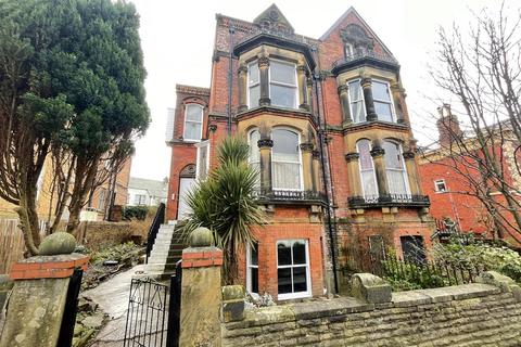 1 bedroom house to rent, Westbourne Grove, Scarborough