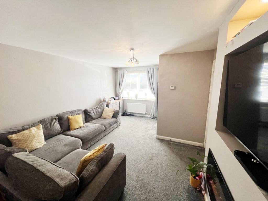 Edison Drive, Spennymoor 3 bed semidetached house for sale £155,000