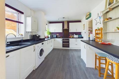 3 bedroom semi-detached house for sale, Meteor Way, Brockworth, Gloucester