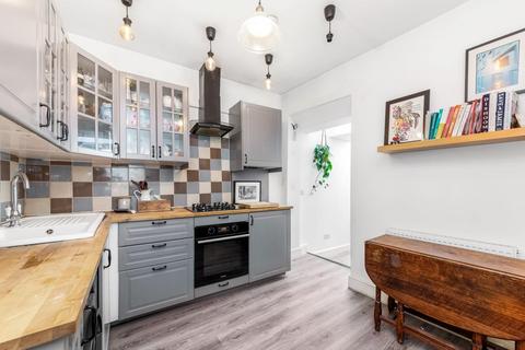 2 bedroom apartment for sale, Kemerton Road, Herne Hill, London, SE5