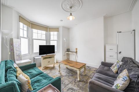 4 bedroom terraced house for sale, Gassiot Road, Tooting